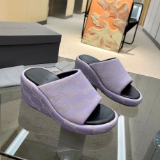 Balenciaga Slippers